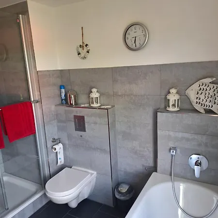 Schoene Maisonettewohnung In Der Barlachstadt *