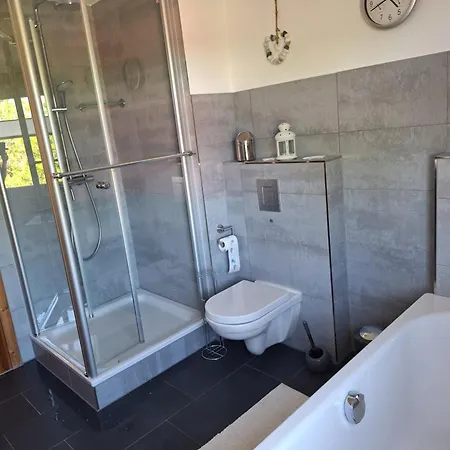 Appartement Schoene Maisonettewohnung In Der Barlachstadt Güstrow