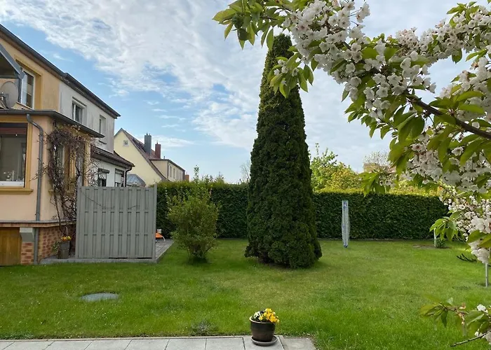 Apartman Schoene Maisonettewohnung In Der Barlachstadt