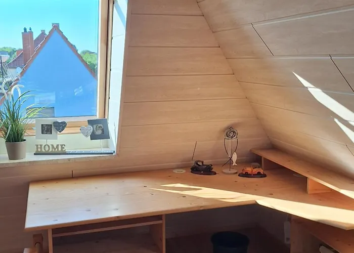 Apartman Schoene Maisonettewohnung In Der Barlachstadt *